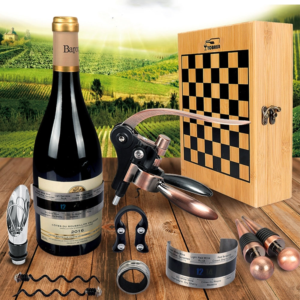 Luxury Wooden Chess &amp; Wine Gift Se