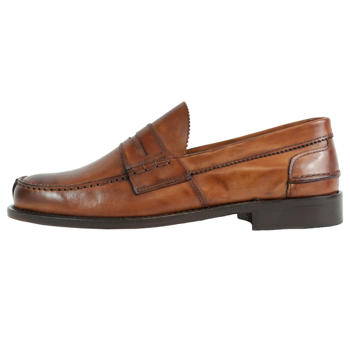 Saxone of Scotland Elegant Natural Calf Leather Loafers